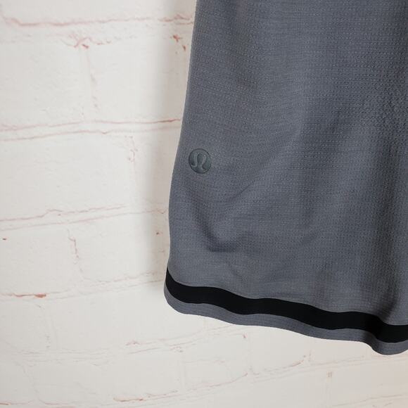Lululemon Fast Free Bold Lines Short Sleeve Shirt Mens L Asphalt Gray Reflective - Picture 8 of 11